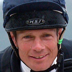 william fox pitt net worth